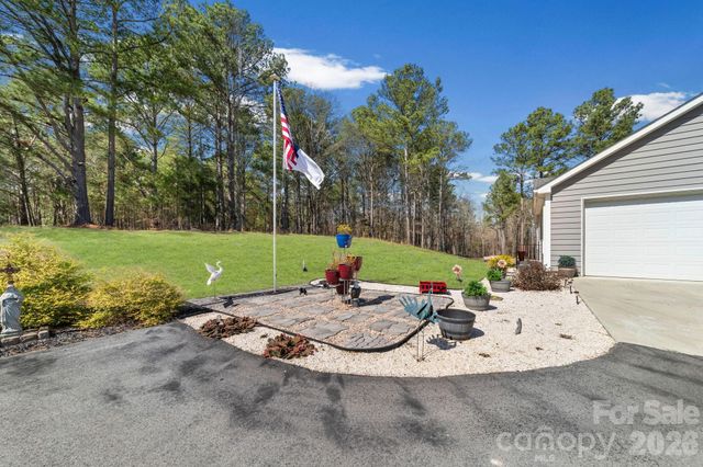 142 Will Evans Road, Jefferson, SC 29718