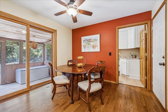 25146 N West Tower Drive, Tower Lakes, IL 60010