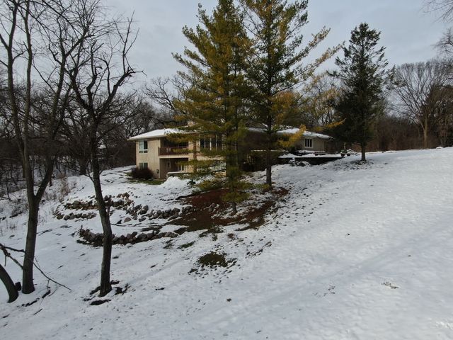 25146 N West Tower Drive, Tower Lakes, IL 60010