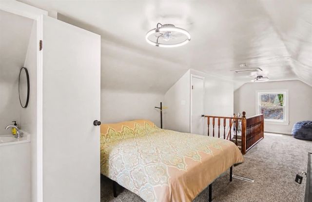 1512 Emerson Avenue, Grand Rapids, MI 49504