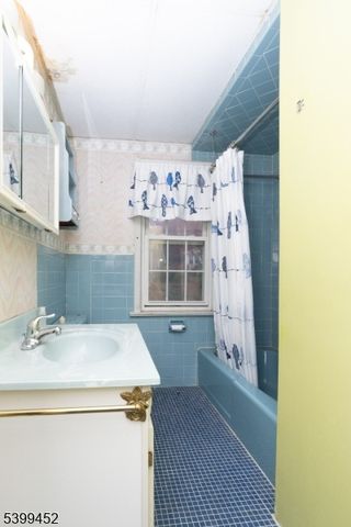 20 Valley Way, West Orange Twp., NJ 07052