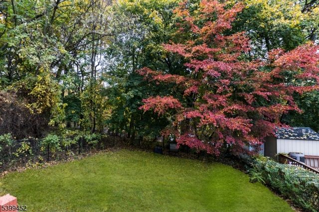 20 Valley Way, West Orange Twp., NJ 07052