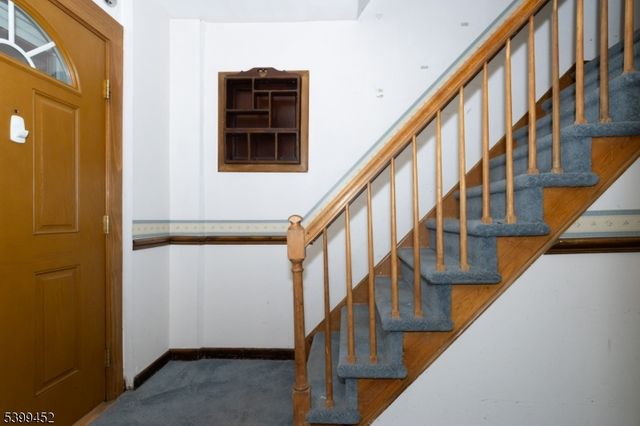 20 Valley Way, West Orange Twp., NJ 07052