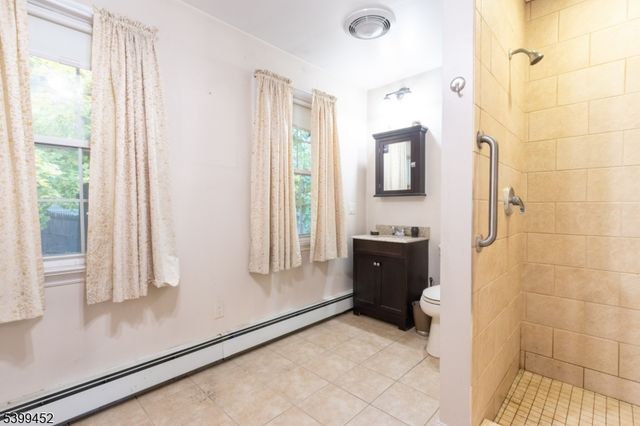 20 Valley Way, West Orange Twp., NJ 07052