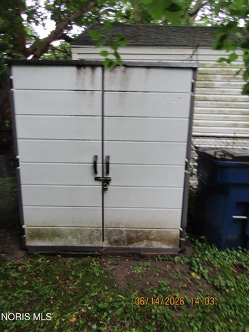 3168 Douglas Road, Toledo, OH 43606