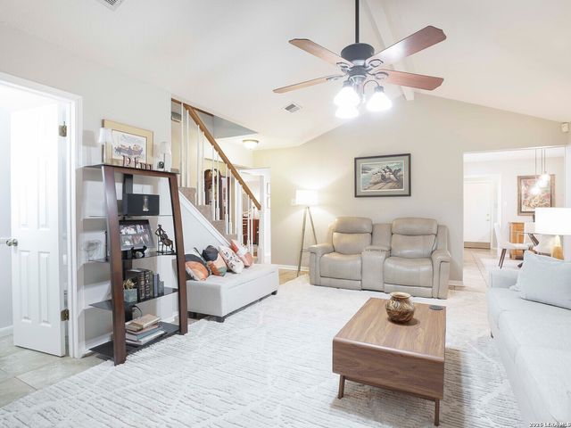 26615 Autumn Gln, Boerne, TX 78006