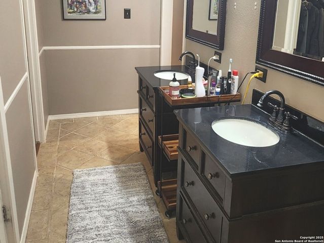 26615 Autumn Gln, Boerne, TX 78006