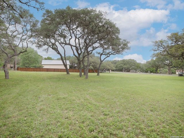 26615 Autumn Gln, Boerne, TX 78006