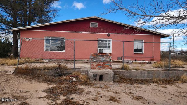 11221 Nueva Mission Road, Socorro, TX 79927