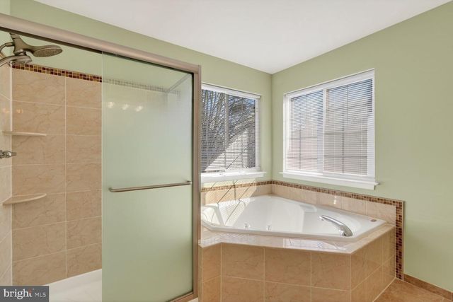 6635 CREEK POINT WAY, Alexandria, VA 22315