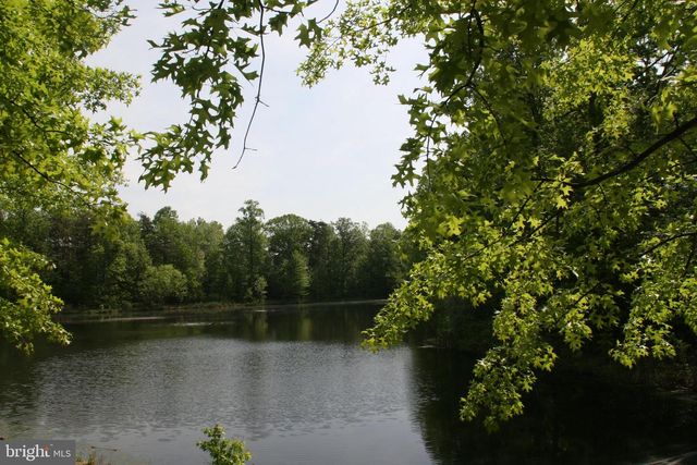 6635 CREEK POINT WAY, Alexandria, VA 22315