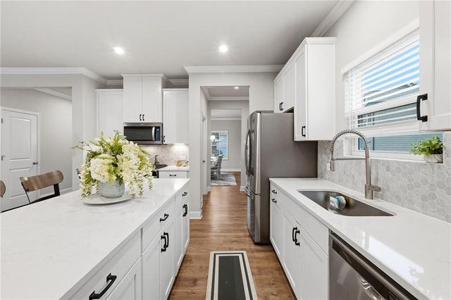 168 Brookstone Park E, Acworth, GA 30101