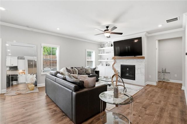 168 Brookstone Park E, Acworth, GA 30101