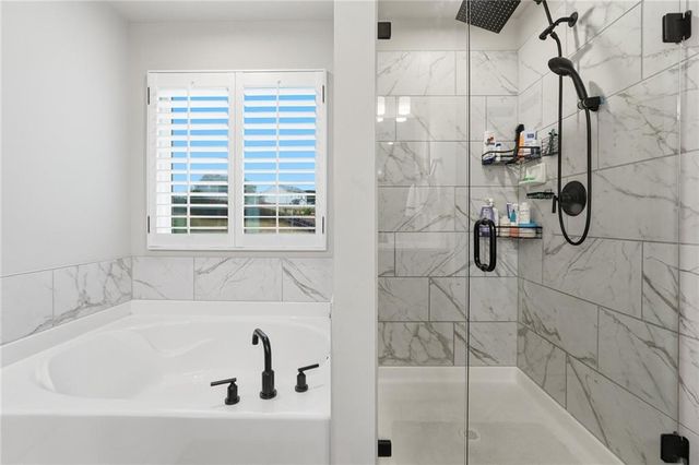 168 Brookstone Park E, Acworth, GA 30101