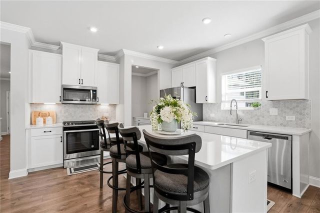 168 Brookstone Park E, Acworth, GA 30101