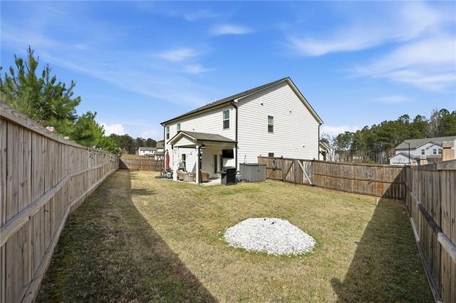 168 Brookstone Park E, Acworth, GA 30101