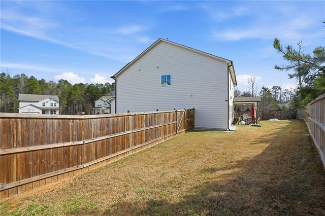 168 Brookstone Park E, Acworth, GA 30101