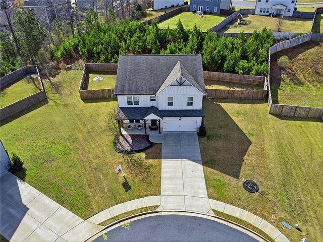 168 Brookstone Park E, Acworth, GA 30101