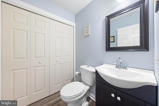 4 PINE OAK DR, Little Egg Harbor Twp, NJ 08087