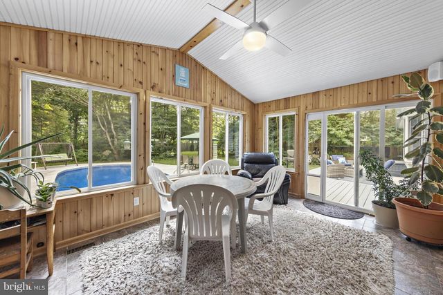 4 PINE OAK DR, Little Egg Harbor Twp, NJ 08087