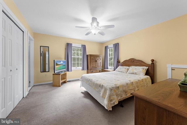 4 PINE OAK DR, Little Egg Harbor Twp, NJ 08087