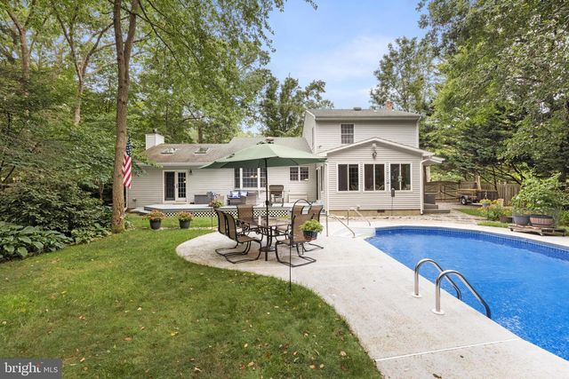 4 PINE OAK DR, Little Egg Harbor Twp, NJ 08087