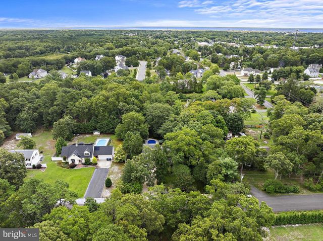 4 PINE OAK DR, Little Egg Harbor Twp, NJ 08087