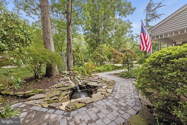 4 PINE OAK DR, Little Egg Harbor Twp, NJ 08087