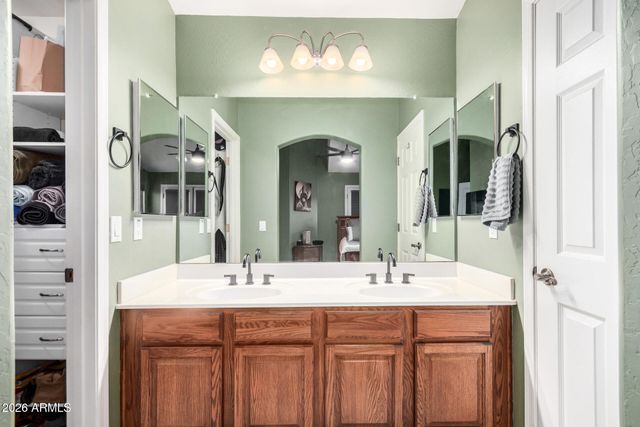 542 N SANTIAGO Trail, Casa Grande, AZ 85194