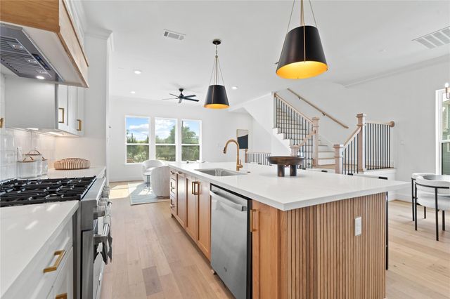 1614 Ojeman Road A, Houston, TX 77055