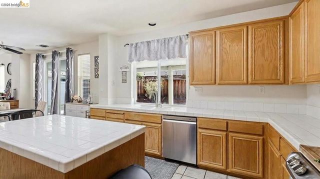 812 Allen Court, Brentwood, CA 94513