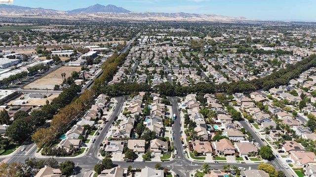 812 Allen Court, Brentwood, CA 94513