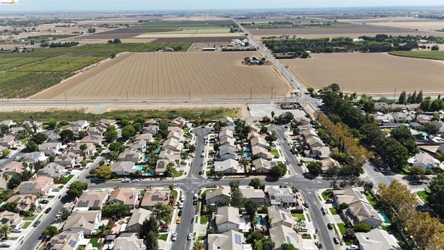 812 Allen Court, Brentwood, CA 94513