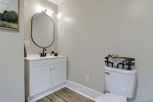 127 Bates Street, Jackson, MI 49202