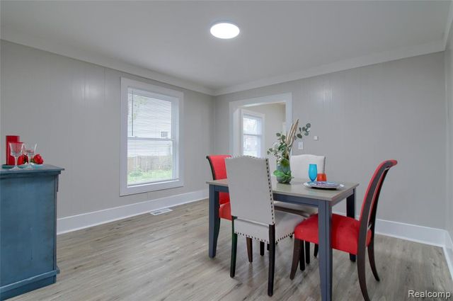 127 Bates Street, Jackson, MI 49202