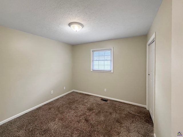 209 Scarborough Road, Centerville, GA 31028