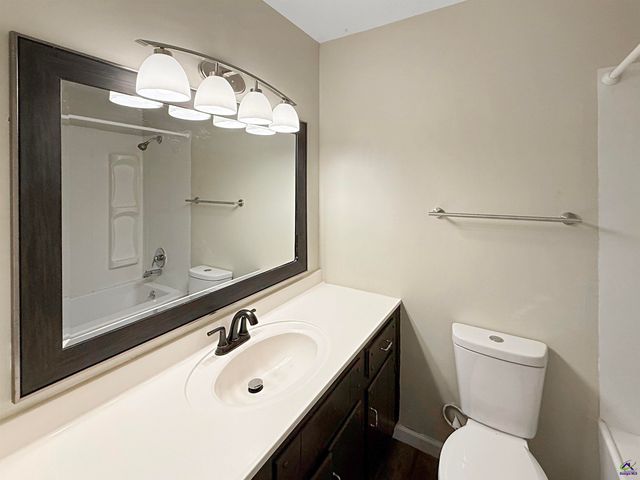 209 Scarborough Road, Centerville, GA 31028