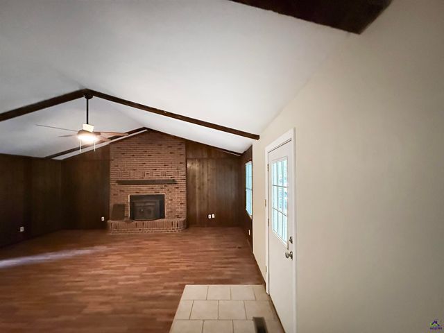 209 Scarborough Road, Centerville, GA 31028
