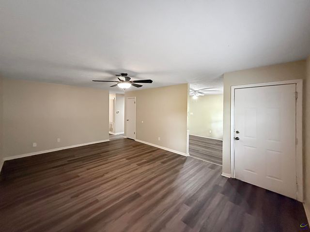 209 Scarborough Road, Centerville, GA 31028