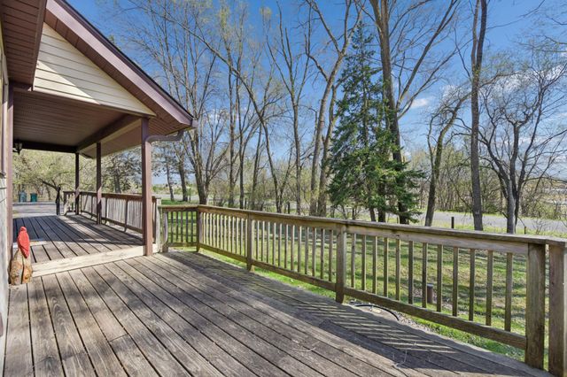 944 70th Avenue, Roberts, WI 54023