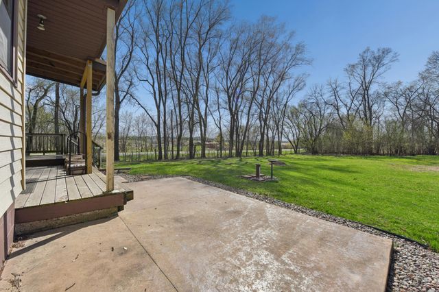 944 70th Avenue, Roberts, WI 54023