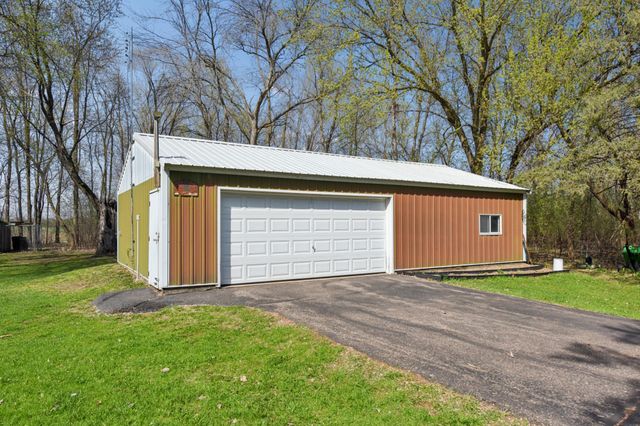 944 70th Avenue, Roberts, WI 54023