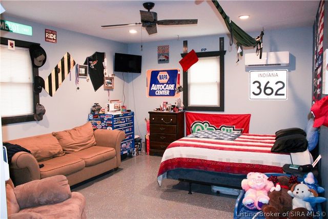 248 Byram Lane, North Vernon, IN 47265