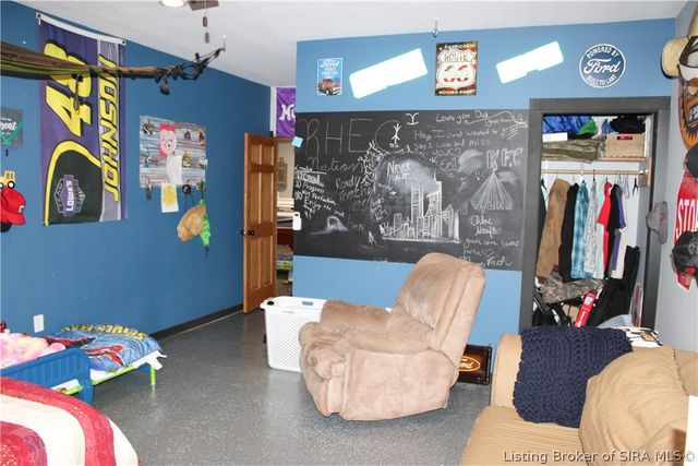 248 Byram Lane, North Vernon, IN 47265