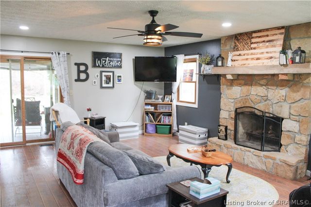 248 Byram Lane, North Vernon, IN 47265