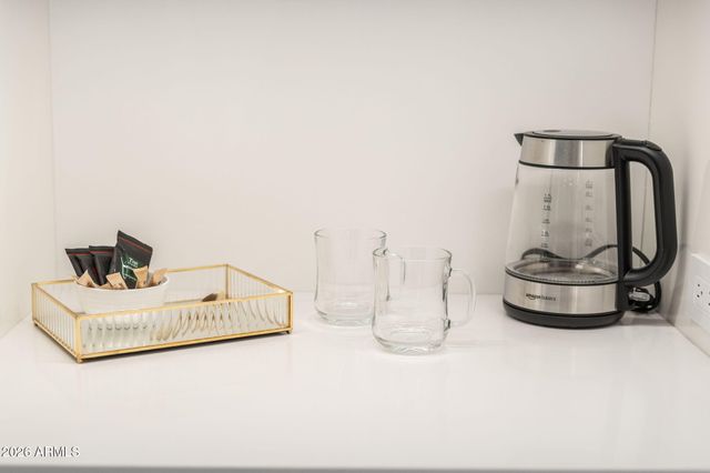 6587 N PALMERAIE Boulevard 2015, Paradise Valley, AZ 85253