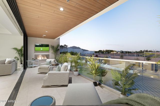 6587 N PALMERAIE Boulevard 2015, Paradise Valley, AZ 85253