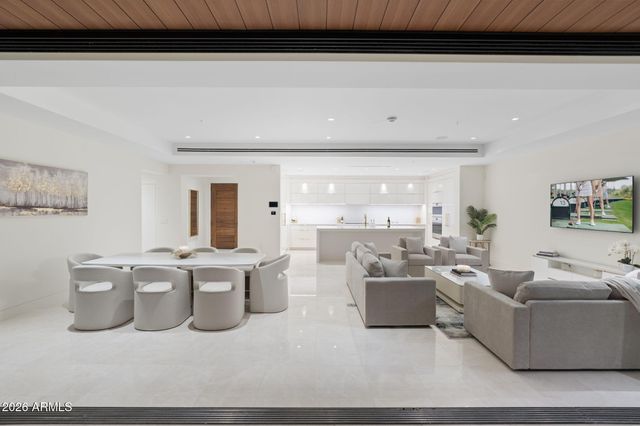 6587 N PALMERAIE Boulevard 2015, Paradise Valley, AZ 85253