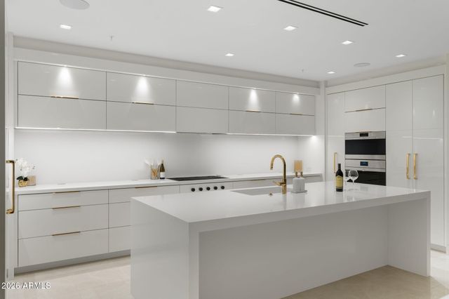 6587 N PALMERAIE Boulevard 2015, Paradise Valley, AZ 85253