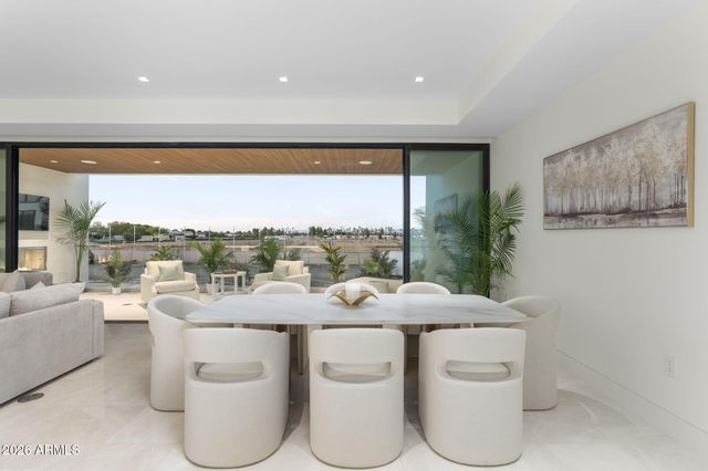 6587 N PALMERAIE Boulevard 2015, Paradise Valley, AZ 85253